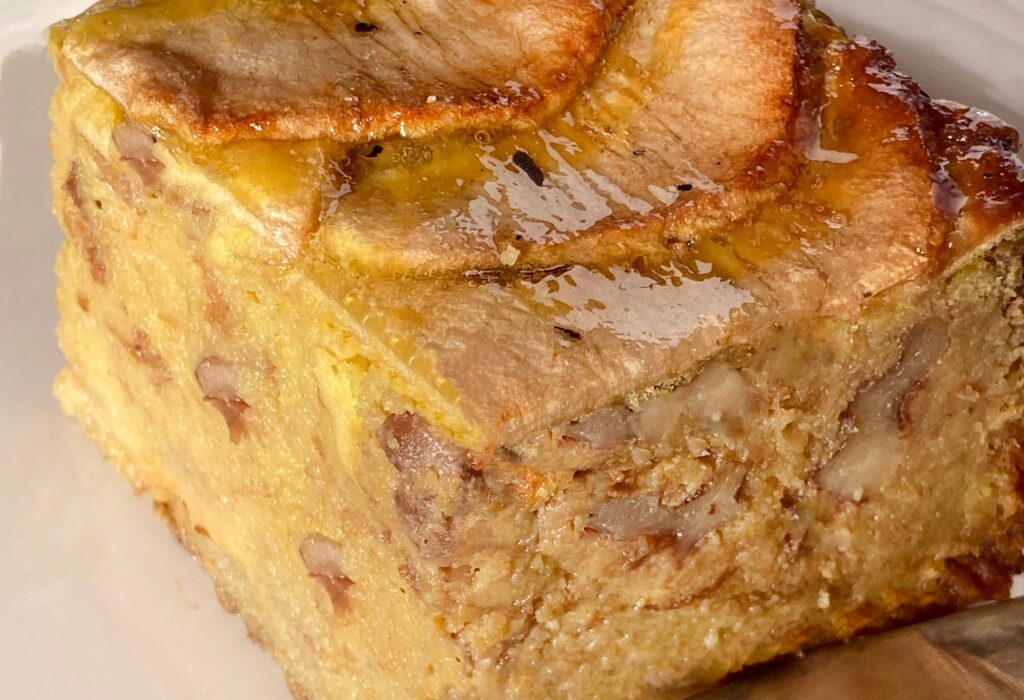 PUDDING DE MANZANA CON NUECES